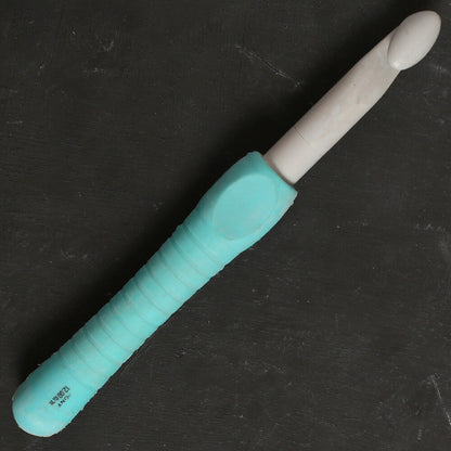 Pony Easy Grip 12 mm 17 cm Mint Yumuşak Saplı Yün Tığ - 56815
